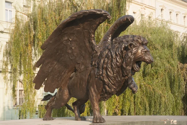 Mimarisi içindeki simgeler