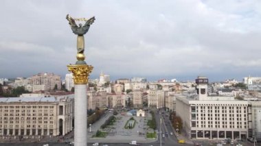 Kyiv, Ukrayna sonbaharda: Independence Meydanı, Meydan. Hava görünümü