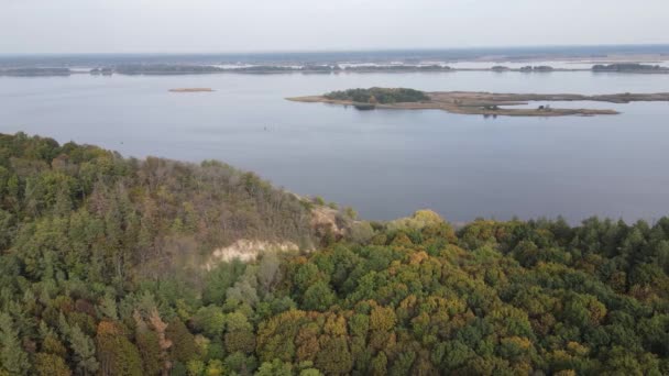 Vista aérea do rio Dnipro - o rio principal da Ucrânia — Vídeo de Stock