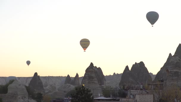 土耳其卡帕多西亚上空的空中气球 — 图库视频影像