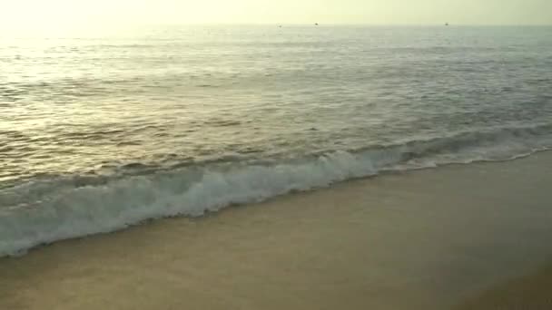 Superficie del agua marina. Hermoso paisaje marino del mar Mediterráneo — Vídeo de stock