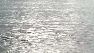 Deniz suyu yüzeyi. Akdeniz 'in güzel deniz manzarası