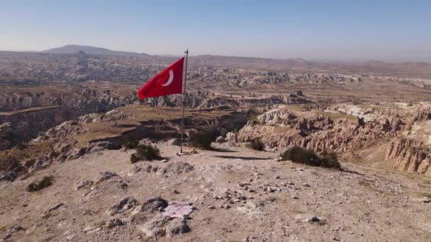 Flag of Turkey in Cappadocia. Aerial view — Stok video