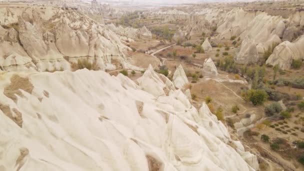 Capadócia vista aérea paisagem. A Turquia. Parque Nacional de Goreme — Vídeo de Stock