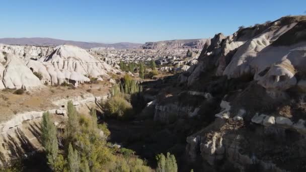 Kappadokien landskap antenn utsikt. Turkiet. Goreme National Park — Stockvideo