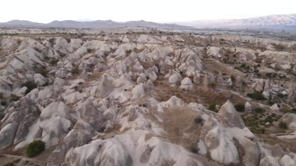 Cappadocië landschap uitzicht vanuit de lucht. Turkije. Nationaal park Goreme — Stockvideo