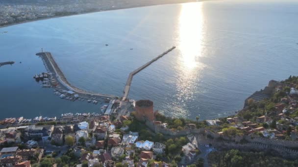 Alanya, Turkey - a resort town on the seashore. Aerial view — Stock Video