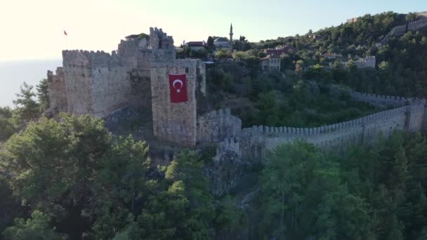 Alanya Castle - Alanya Kalesi aerial view. Turkey — Stock Video