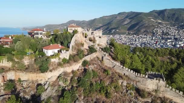 Alanya Castle - Alanya Kalesi aerial view. Turkey — Stock Video