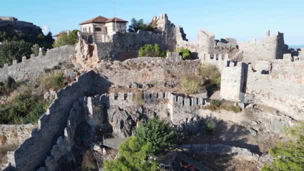 Замок Алания - вид с воздуха Алания Калеси. Турция — стоковое видео