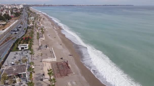 Antalya, Turcja - kurort nad brzegiem morza. Widok z lotu ptaka — Wideo stockowe