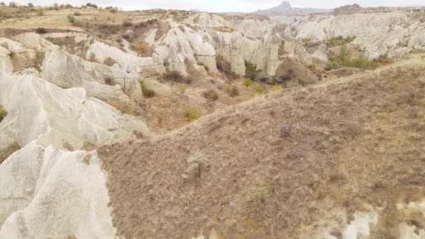 Kappadokien landskap antenn utsikt. Turkiet. Goreme National Park — Stockvideo