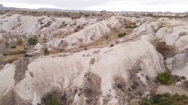 Widok z lotu ptaka na Cappadocia. Turcja. Park Narodowy Goreme — Wideo stockowe