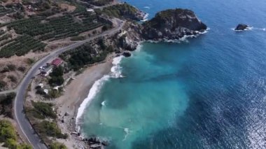 Akdeniz kıyısı: Türkiye dağlık kıyı şeridi