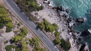 Akdeniz kıyısı: Türkiye dağlık kıyı şeridi