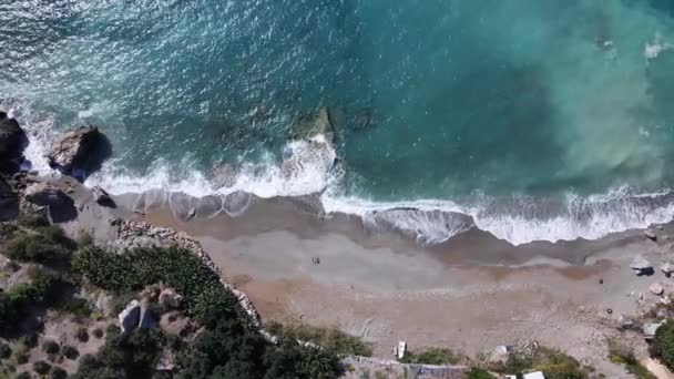 Orilla del mar Mediterráneo: costa de montaña de Turquía — Vídeos de Stock