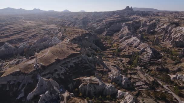 Parque Nacional Goreme perto da cidade de Nevsehir. A Turquia. Vista aérea — Vídeo de Stock