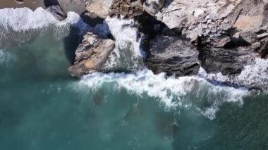 Deniz kıyısına yakın - deniz manzarası kıyı sahili manzarası