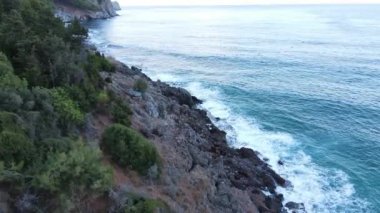 Deniz kıyısına yakın - deniz manzarası kıyı sahili manzarası