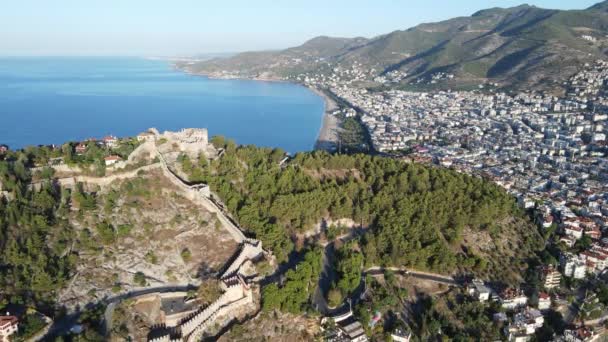Alanya城堡的空中景观- Alanya Kalesi 。土耳其。慢动作 — 图库视频影像
