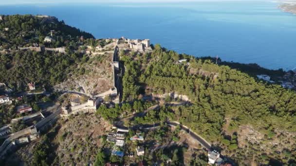 Widok z lotu ptaka na zamek Alanya - Alanya Kalesi. Turcja. Zwolniony ruch — Wideo stockowe