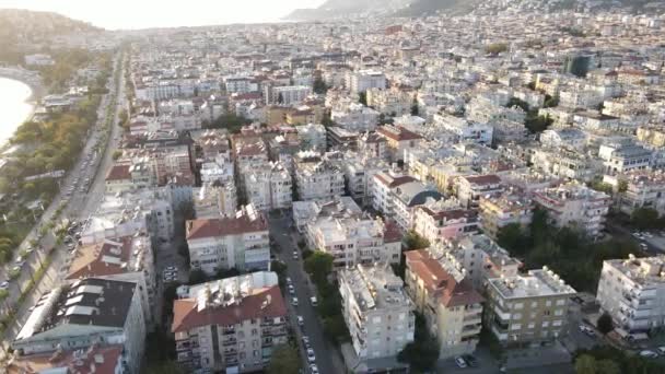 Veduta aerea di Alanya, Turchia - una località balneare. Rallentatore — Video Stock