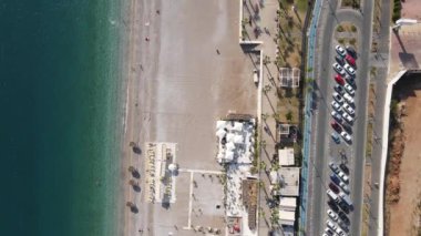 Sahildeki tatil köyünde. Hindi. Yavaş çekim