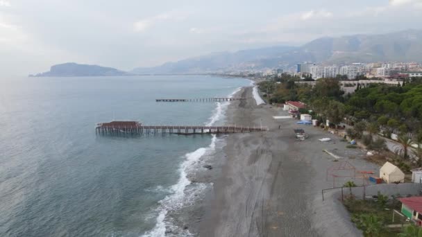 Spiaggia nella località balneare. Tacchino. Rallentatore — Video Stock