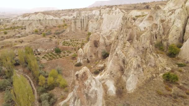 Cappadocia景观的空中景观。土耳其。Goreme国家公园。慢动作 — 图库视频影像