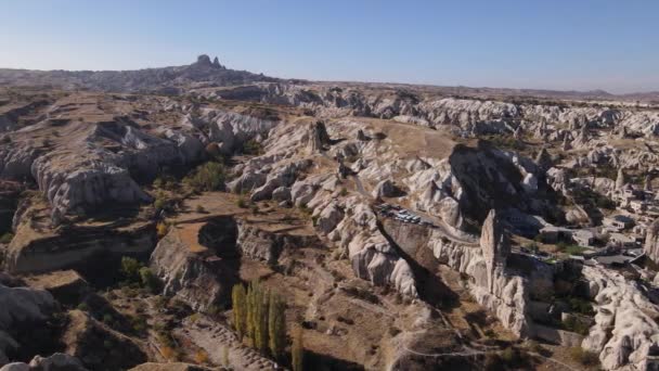 Vue aérienne du paysage de la Cappadoce. La Turquie. Parc national de Goreme. Mouvement lent — Video