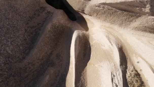 Légi felvétel a Cappadocia tájról. Törökország. Goreme Nemzeti Park. Lassú mozgás. — Stock videók