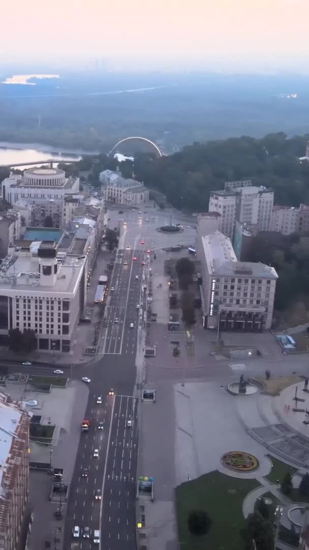 Video verticale - Kiev, Ucraina vista aerea della città. Kiev — Video Stock