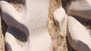 Dikey video Cappadocia manzara havası. Hindi. Goreme Ulusal Parkı