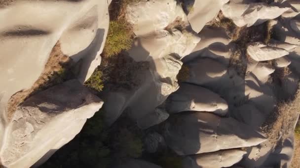 Vídeo vertical Capadócia vista aérea paisagem. A Turquia. Parque Nacional de Goreme — Vídeo de Stock