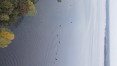 Dnipro Nehri 'nin dikey görüntüsü - Ukrayna' nın ana nehri