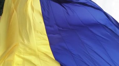 Ukrayna Ulusal Bayrağı. Hava görünümü.