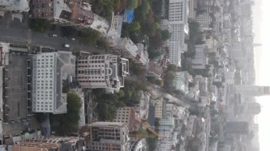 Ukrayna 'nın dikey video başkenti Kyiv. Hava görüntüsü. Kiev