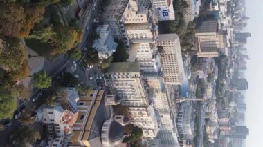 Ukrayna 'nın dikey video başkenti Kyiv. Hava görüntüsü. Kiev