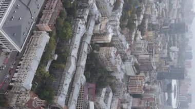 Ukrayna 'nın dikey video başkenti Kyiv. Hava görüntüsü. Kiev