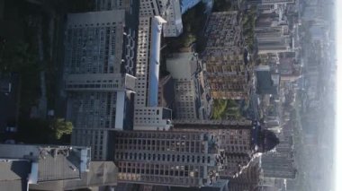 Ukrayna 'nın dikey video başkenti Kyiv. Hava görüntüsü. Kiev