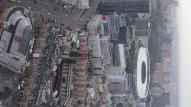 Ukrayna 'nın dikey video başkenti Kyiv. Hava görüntüsü. Kiev