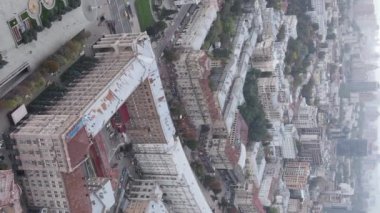 Ukrayna 'nın dikey video başkenti Kyiv. Hava görüntüsü. Kiev