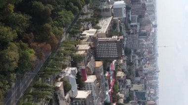 Ukrayna 'nın dikey video başkenti Kyiv. Hava görüntüsü. Kiev