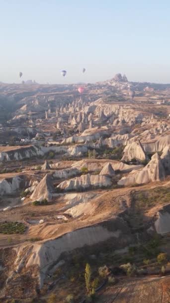 Cappadocia, Turkey - vertical video of balloon launch — Stock Video