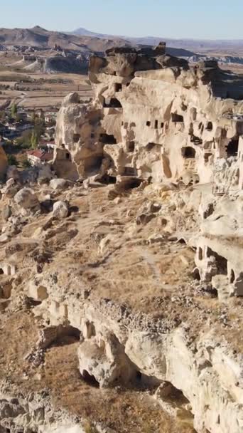 Cappadoce paysage vue aérienne. La Turquie. Parc national de Goreme. Vidéo verticale — Video