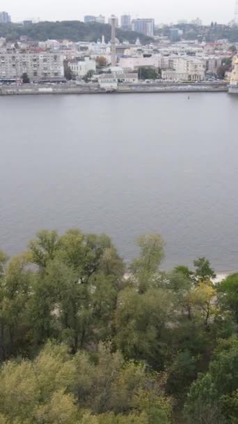 Vertical video aerial view of the Dnipro River - the main river of Ukraine — Stock Video