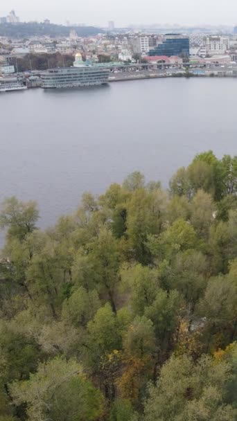 Vertical video aerial view of the Dnipro River - the main river of Ukraine — Stock Video