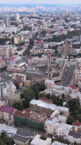 Kiev, Ukraine vue aérienne de la ville. Kiev. Vidéo verticale — Video
