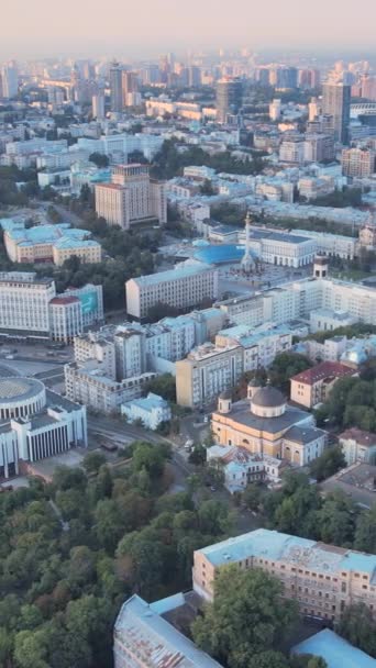 Kiev, Ucraina vista aerea della città. Kiev. Video verticale — Video Stock