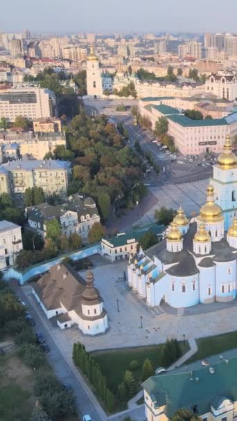 Kiev, Ucrania vista aérea de la ciudad. Kiev. Vídeo vertical — Vídeos de Stock